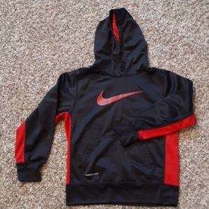 Nike Therma-fit